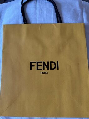 Fendi 💯% Authentic iconic luxury paper shopping bag. Like New Ideal for gifting